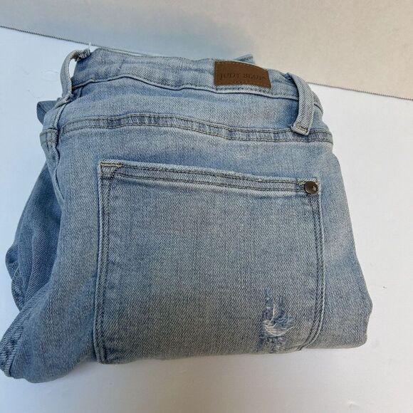 Judy Blue Hi-Rise Control Top Skinny Distressed Jean Light Sz 11/30 Style #88431 - Picture 1 of 5